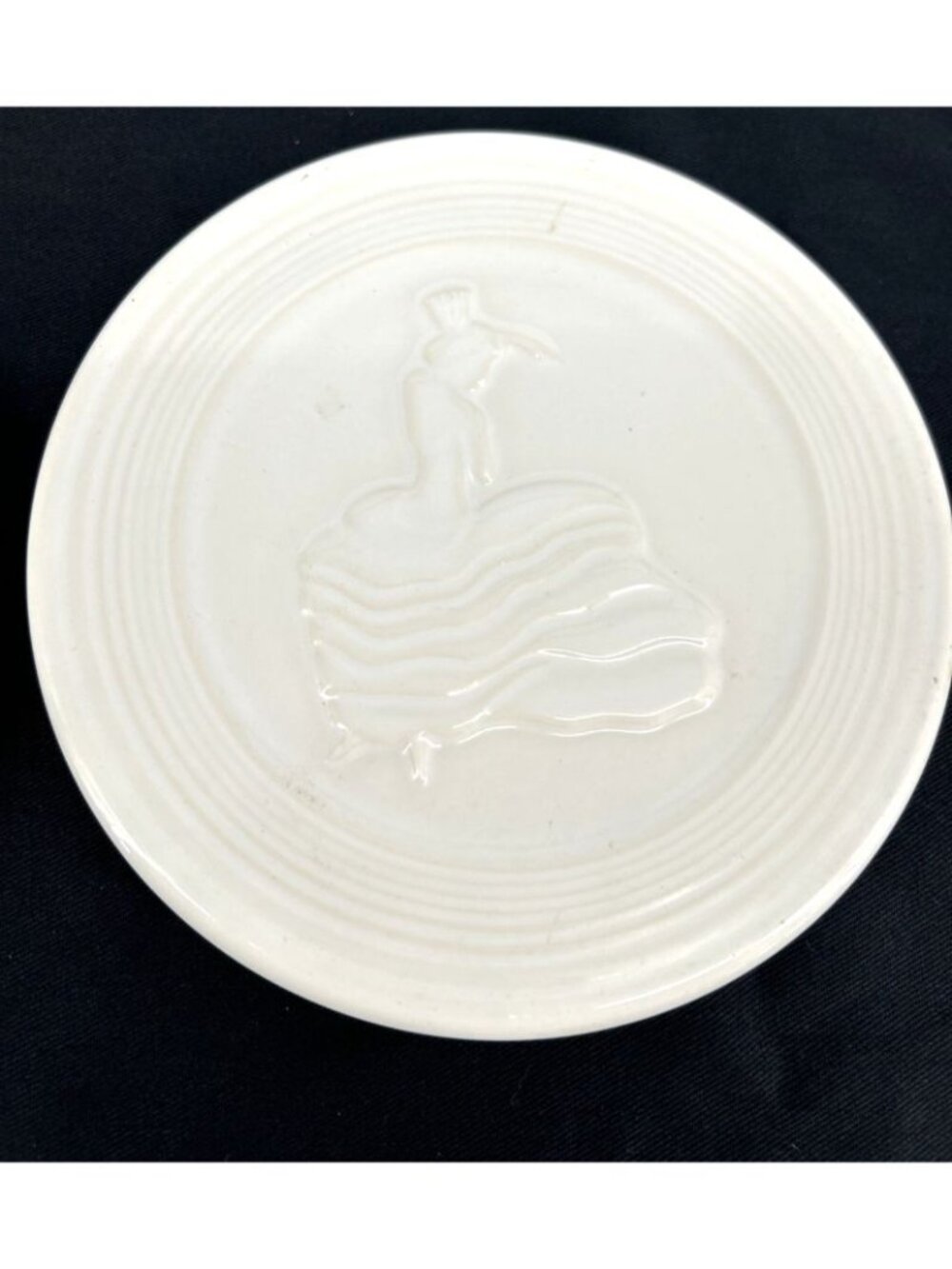 Fiestaware Trivet Off White 6" Dancing Ladies Lot of 2 Ceramic - Picture 3 of 6